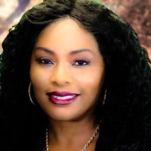 Meet your Posher, Troy